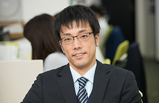 社員紹介システムエンジニア